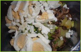 Салат картофельный с грибами - фото шаг 3