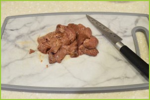 Салат из гусиной печени - фото шаг 2