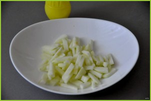 Салат с говядиной и зелёным яблоком - фото шаг 4