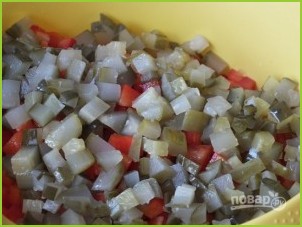 Салат со стеблем сельдерея - фото шаг 4