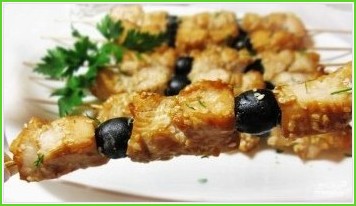 Куриный шашлык в соевом маринаде с маслинами - фото шаг 6