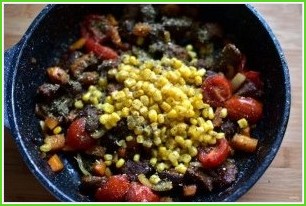 Рагу в тыкве из говядины с овощами по-аргентински - фото шаг 3