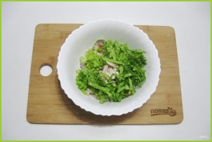 Постный салат с кальмарами - фото шаг 8