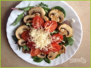 Салат с шампиньонами и помидорами - фото шаг 8