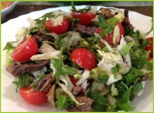 Салат с телятиной и рукколой - фото шаг 7