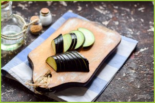 Салат с баклажанами и рукколой - фото шаг 2