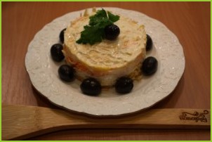 Салат слоеный с сыром - фото шаг 6
