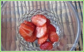 Манная каша с ягодами - фото шаг 5
