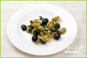 Салат с оливками - фото шаг 3