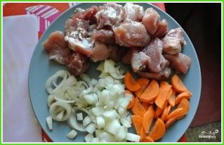 Жаркое со свининой и картошкой - фото шаг 2