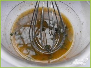 Салат с грушей и креветками - фото шаг 6