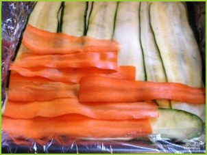 Слоеный салат с морковью - фото шаг 7