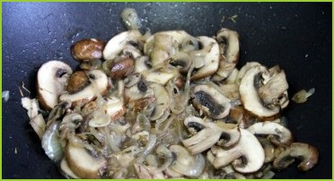 Салат с грибами и рисом - фото шаг 2