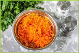 Салат с морковью и творогом - фото шаг 2