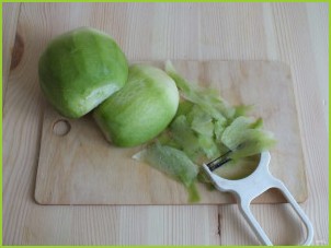 Салат с редькой и луком - фото шаг 3