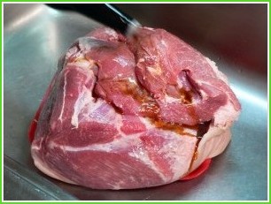 Запеченное мясо в духовке - фото шаг 3